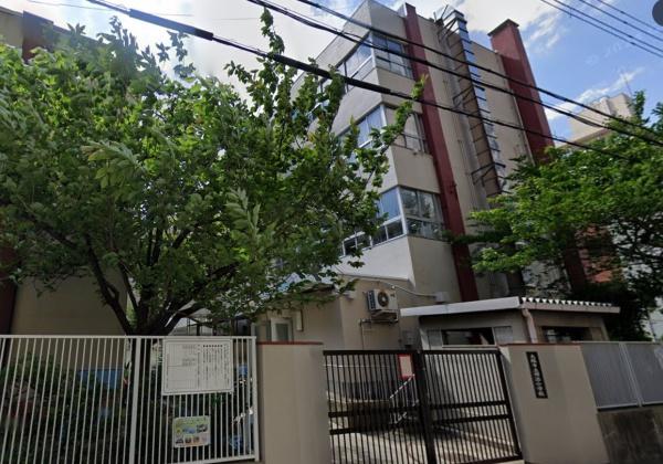 プレミストタワー靱本町(大阪市立明治小学校)