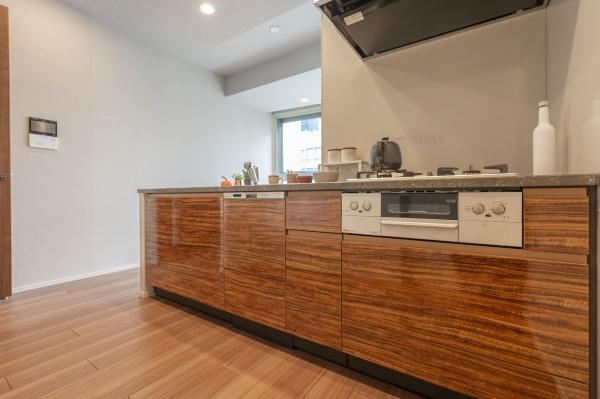 プレミストタワー靱本町