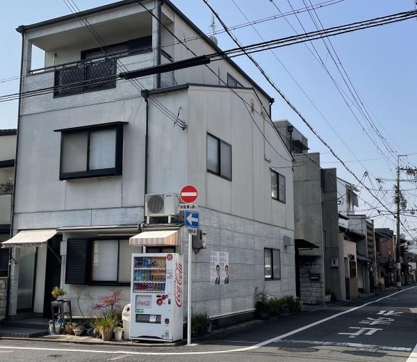 京都市上京区室町通上長者町下る清和院町の中古一戸建