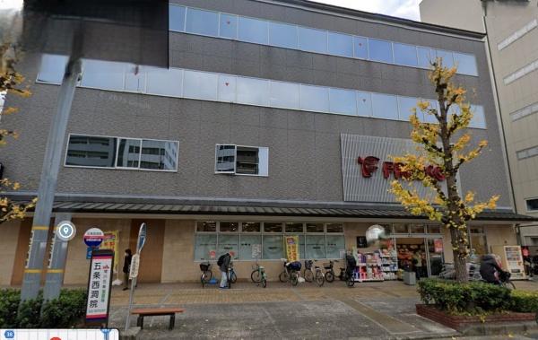 サンクタス西洞院ルーセント201号室(フレスコ五条西洞院店)