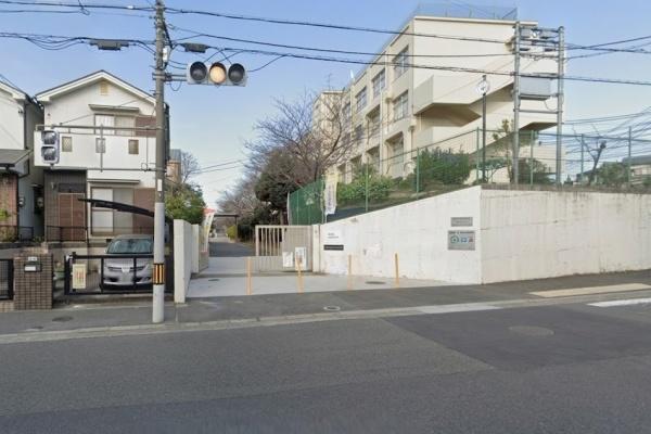 高槻市奥天神町２丁目の土地(高槻市立日吉台小学校)