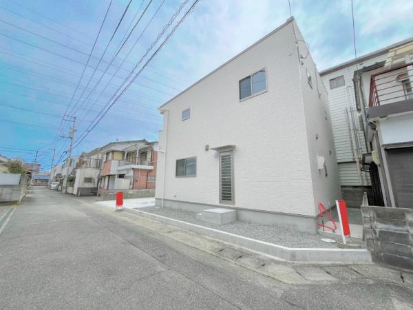 徳島市富田橋８丁目の新築一戸建