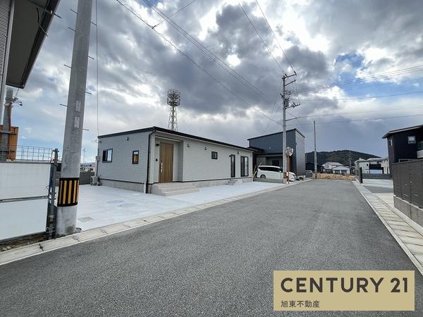 阿南市才見町田中の新築一戸建