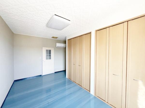 診療所跡、木造２階建住宅