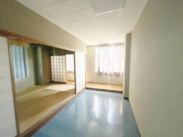 診療所跡、木造２階建住宅