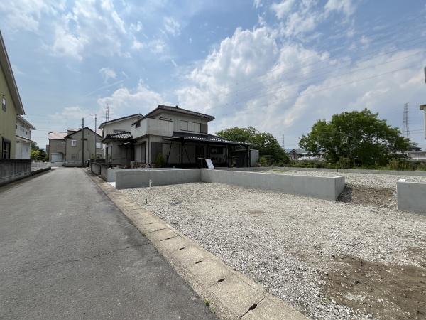 徳島市雑賀町西開の新築一戸建