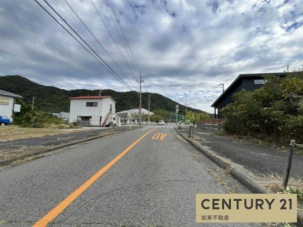鳴門市鳴門町三ツ石字芙蓉山下の土地