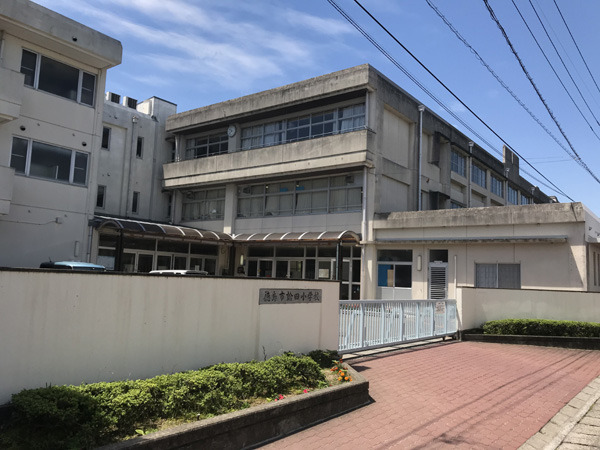 徳島市大原町中須の中古一戸建て(徳島市立論田小学校)