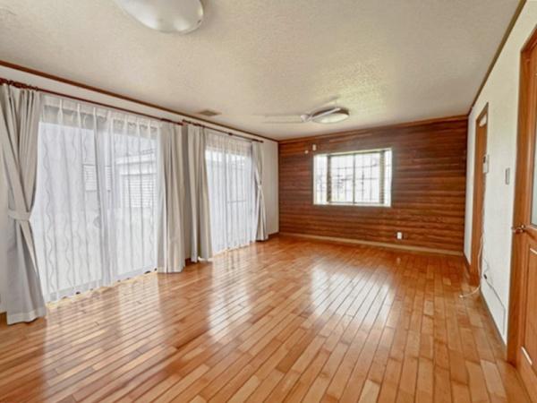 徳島市大原町中須の中古一戸建