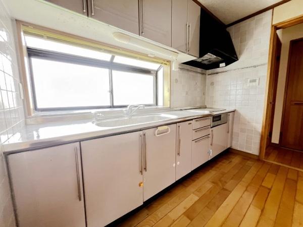 徳島市大原町中須の中古一戸建