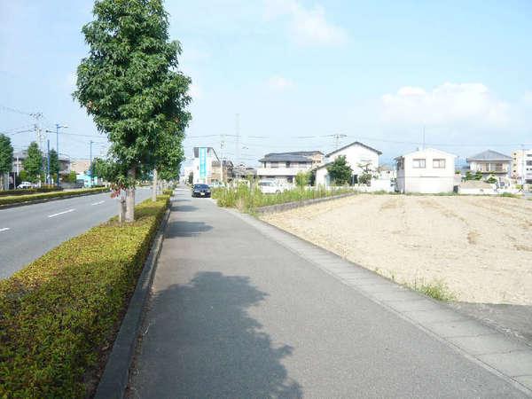 板野郡藍住町徳命字元村の土地
