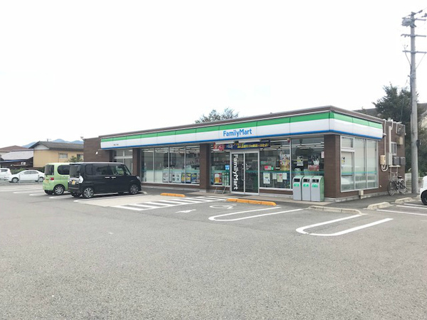 吉野川市鴨島町山路の土地(ファミリーマート鴨島上下島店)