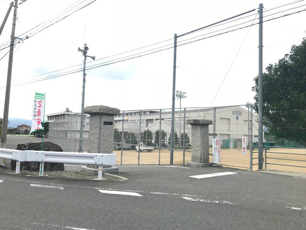 吉野川市鴨島町喜来の土地(吉野川市立鴨島第一中学校)