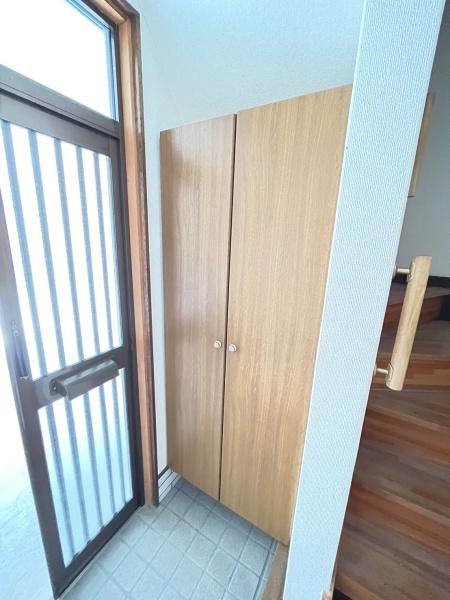 寝屋川市御幸東町の中古一戸建て