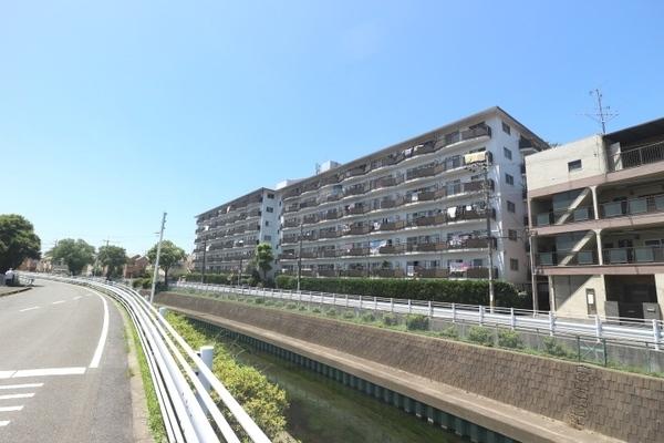 メゾン寝屋川