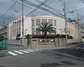 大阪市生野区林寺6丁目の土地(大阪市立田島中学校)