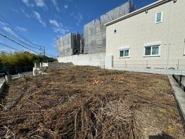 寝屋川市太秦緑が丘　27号地