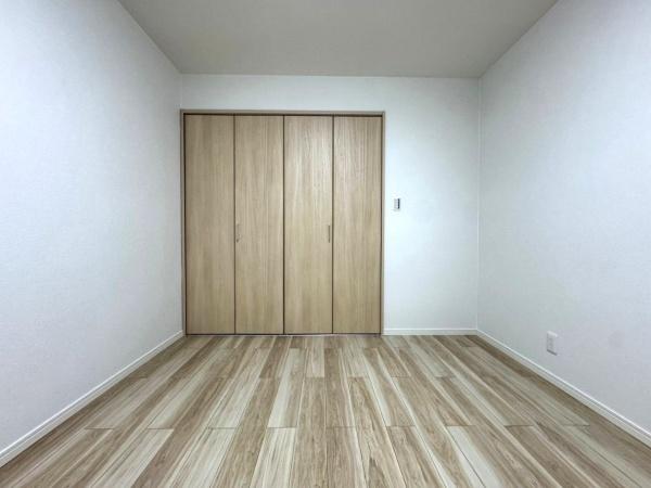 ロイヤルシャトーねやがわオークビル