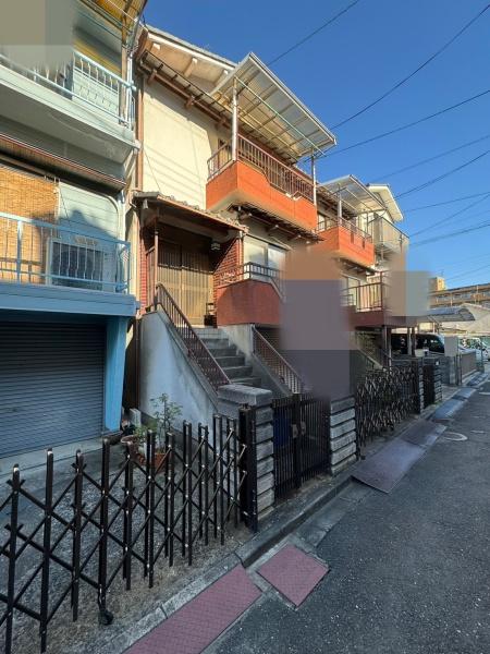 寝屋川市長栄寺町　中古戸建