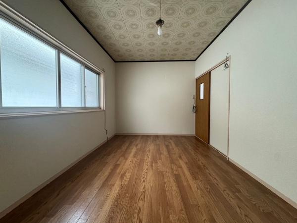 寝屋川市緑町　中古戸建