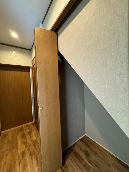 寝屋川市高柳４丁目の中古一戸建て