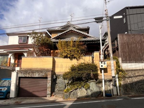 寝屋川市菅相塚町　中古戸建