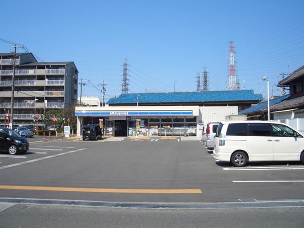 エバーグリーン門真(ローソン門真大橋町店)