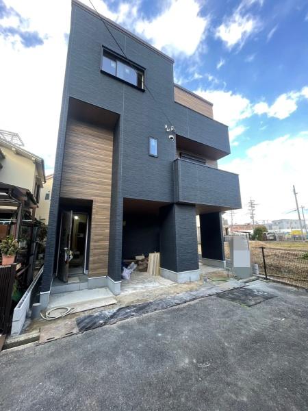 寝屋川市点野3丁目　新築戸建