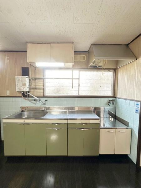 寝屋川市三井が丘３丁目の中古一戸建て
