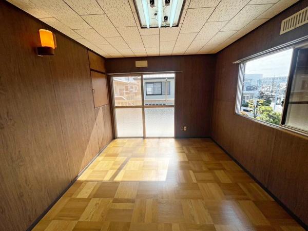 寝屋川市三井が丘３丁目の中古一戸建て