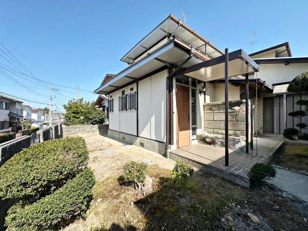 寝屋川市三井が丘３丁目の中古一戸建て