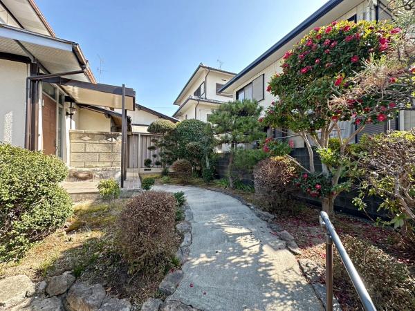 寝屋川市三井が丘３丁目の中古一戸建て