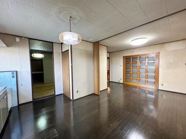 寝屋川市三井が丘３丁目の中古一戸建て