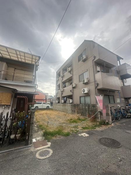 寝屋川市長栄寺町　土地