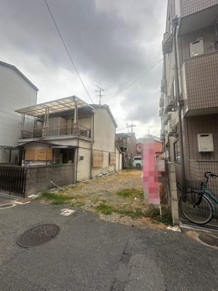 寝屋川市長栄寺町　土地