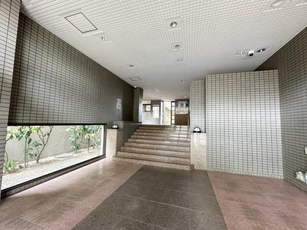 オークヒルズ香里六番館