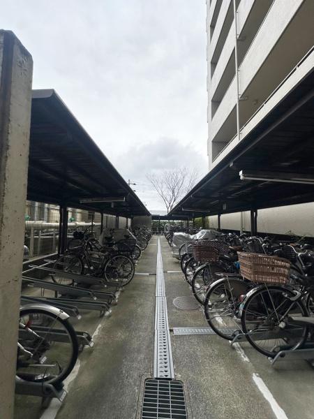 オークヒルズ香里六番館