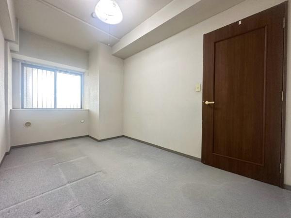 オークヒルズ香里四番館