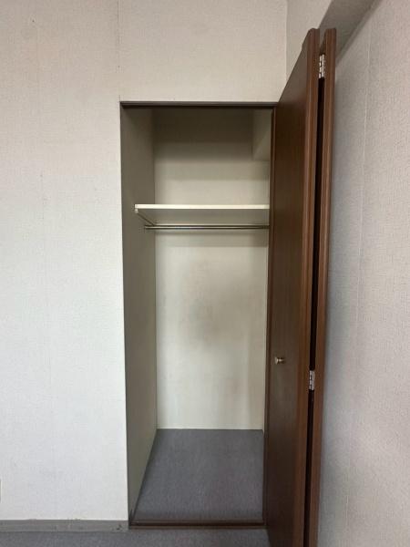 オークヒルズ香里四番館