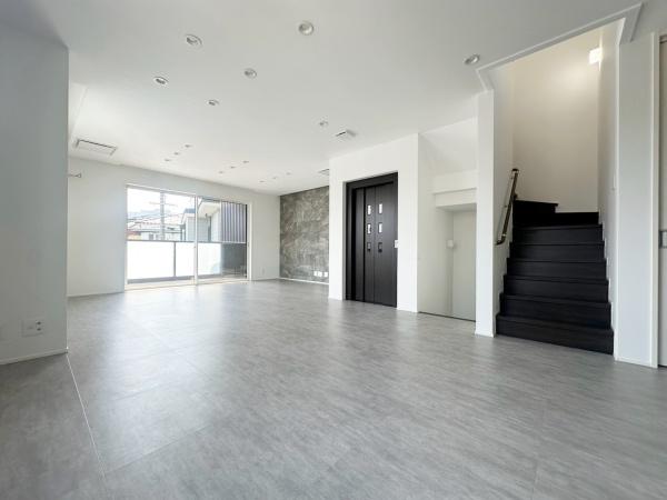 門真市小路町　中古戸建