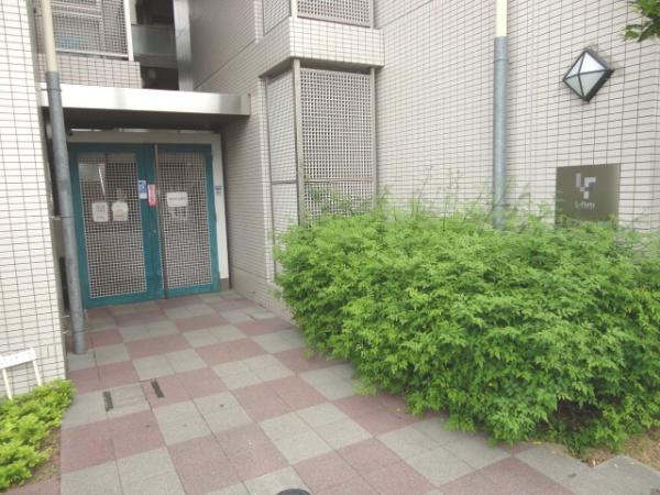 エルフラッツ萱島