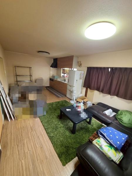 寝屋川市黒原旭町の中古一戸建て