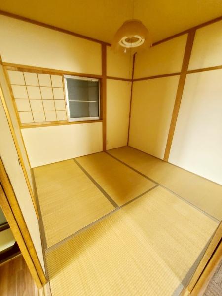 寝屋川市黒原旭町の中古一戸建て