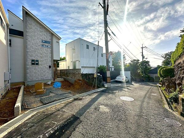 寝屋川市菅相塚町　2号棟　新築戸建