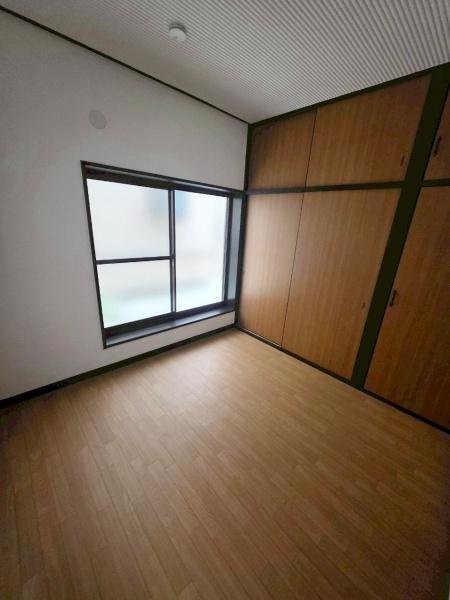 寝屋川市黒原橘町の中古一戸建て