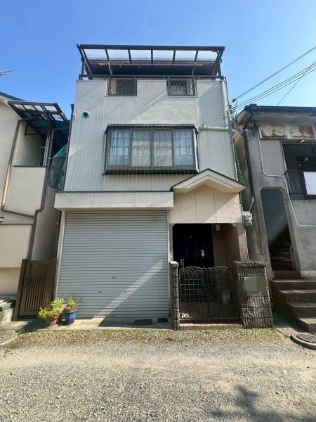 寝屋川市黒原城内町　中古戸建