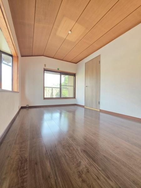 寝屋川市高宮あさひ丘の中古一戸建て