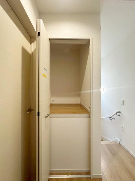 寝屋川市成美町　新築戸建