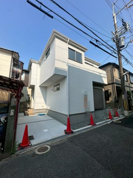 寝屋川市成美町　新築戸建