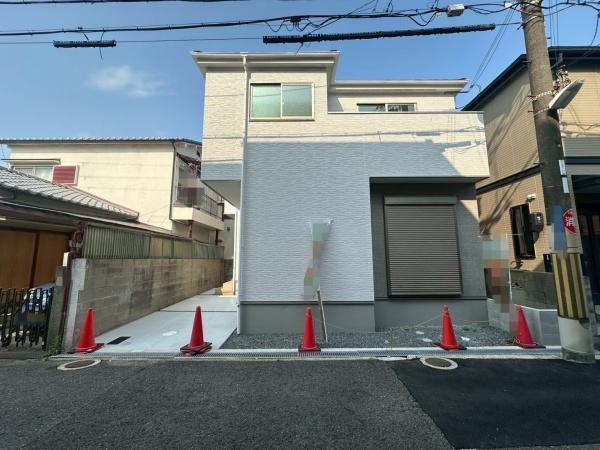 寝屋川市成美町　新築戸建